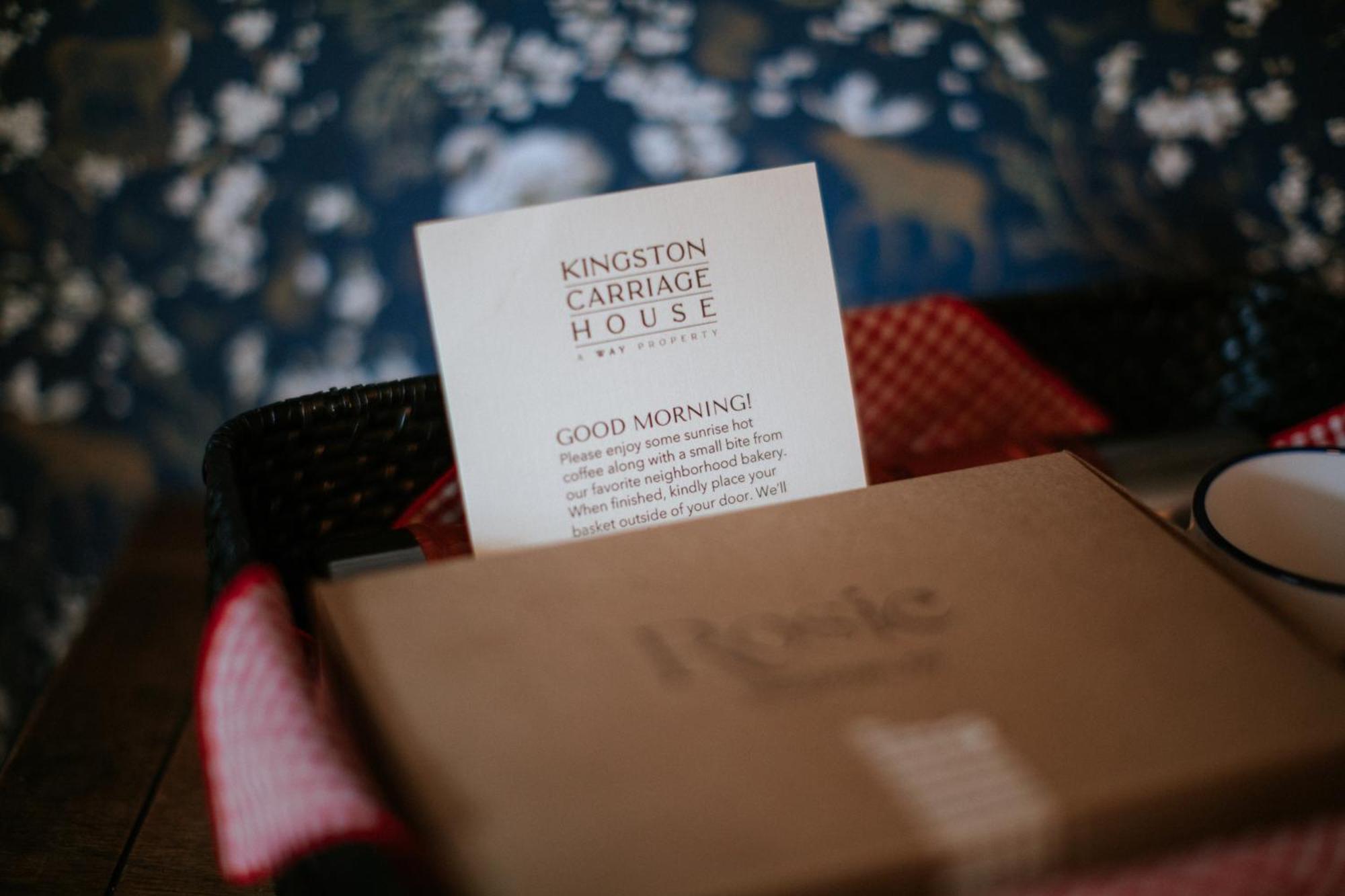 Kingston Carriage House Bed & Breakfast Ngoại thất bức ảnh